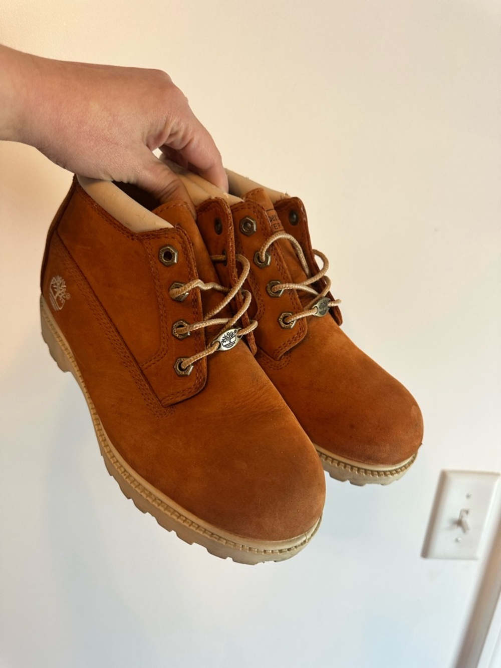 Timberland women’s Chestnut Suede Chukka Boots